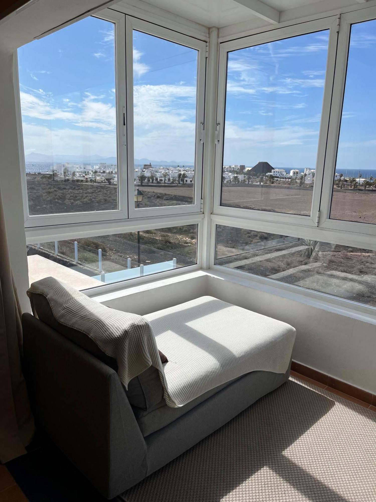Villa Dompi Con Vistas Al Mar Y A Fuerteventura プラヤ・ブランカ エクステリア 写真